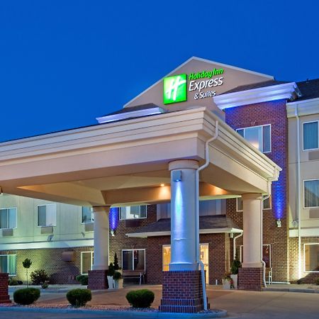 Holiday Inn Express & Suites - Dickinson By Ihg Amenities foto