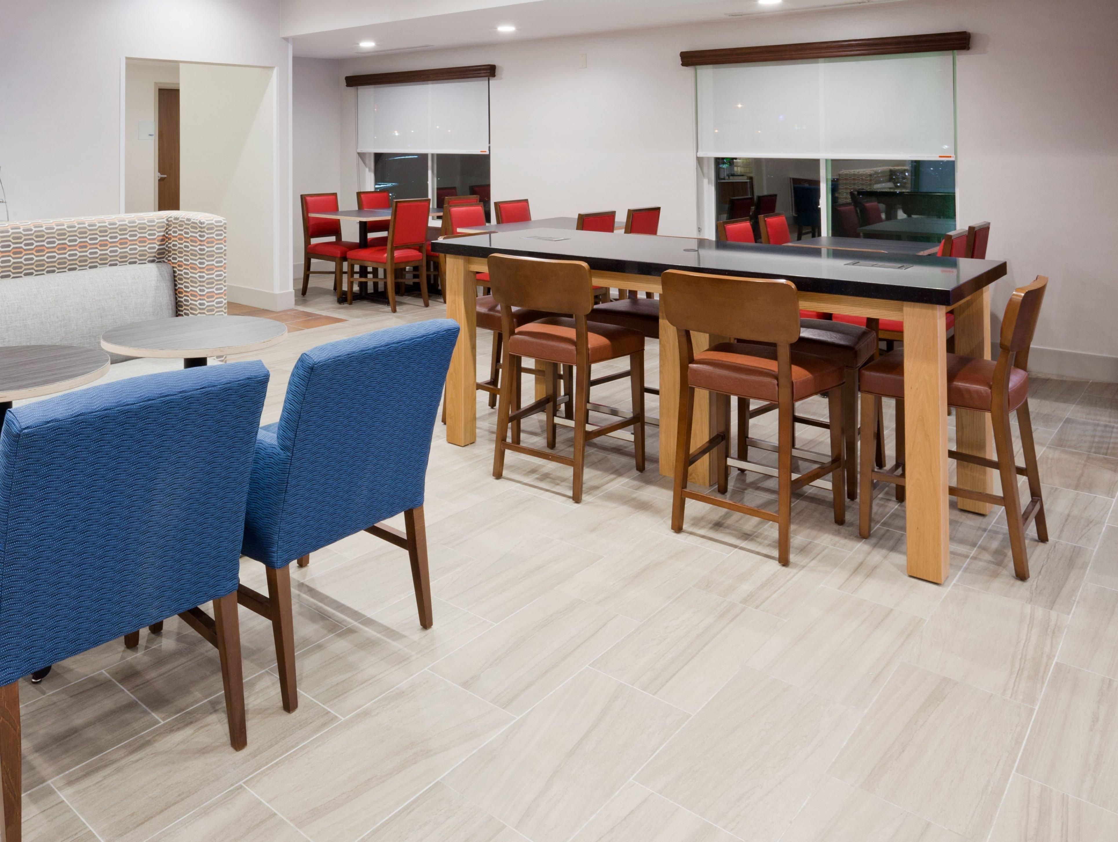 Holiday Inn Express & Suites - Dickinson By Ihg Esterno foto
