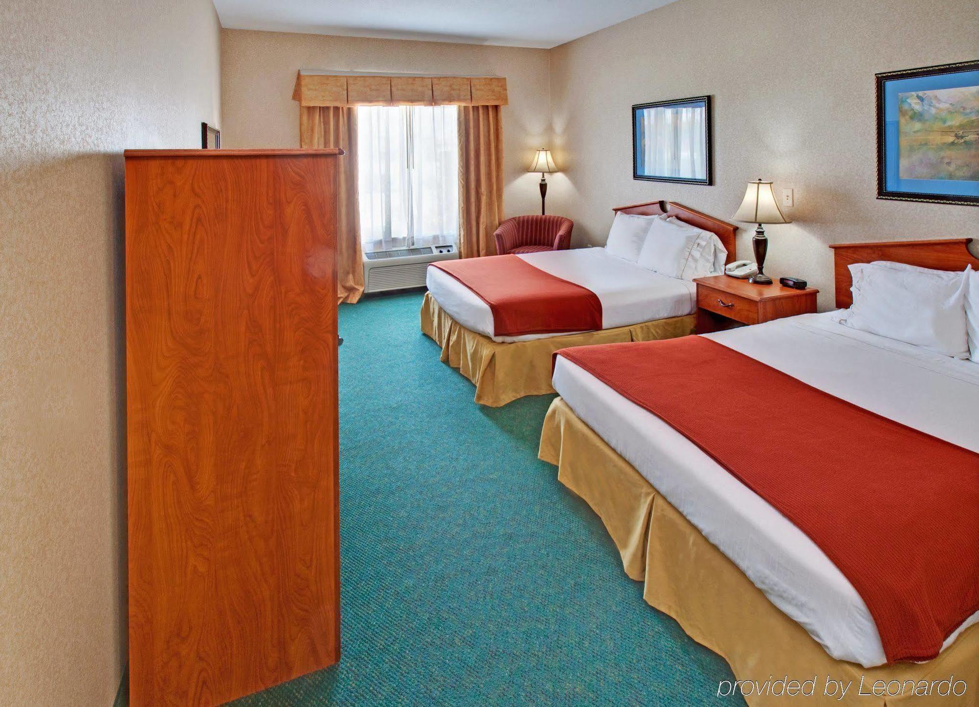 Holiday Inn Express & Suites - Dickinson By Ihg Camera foto