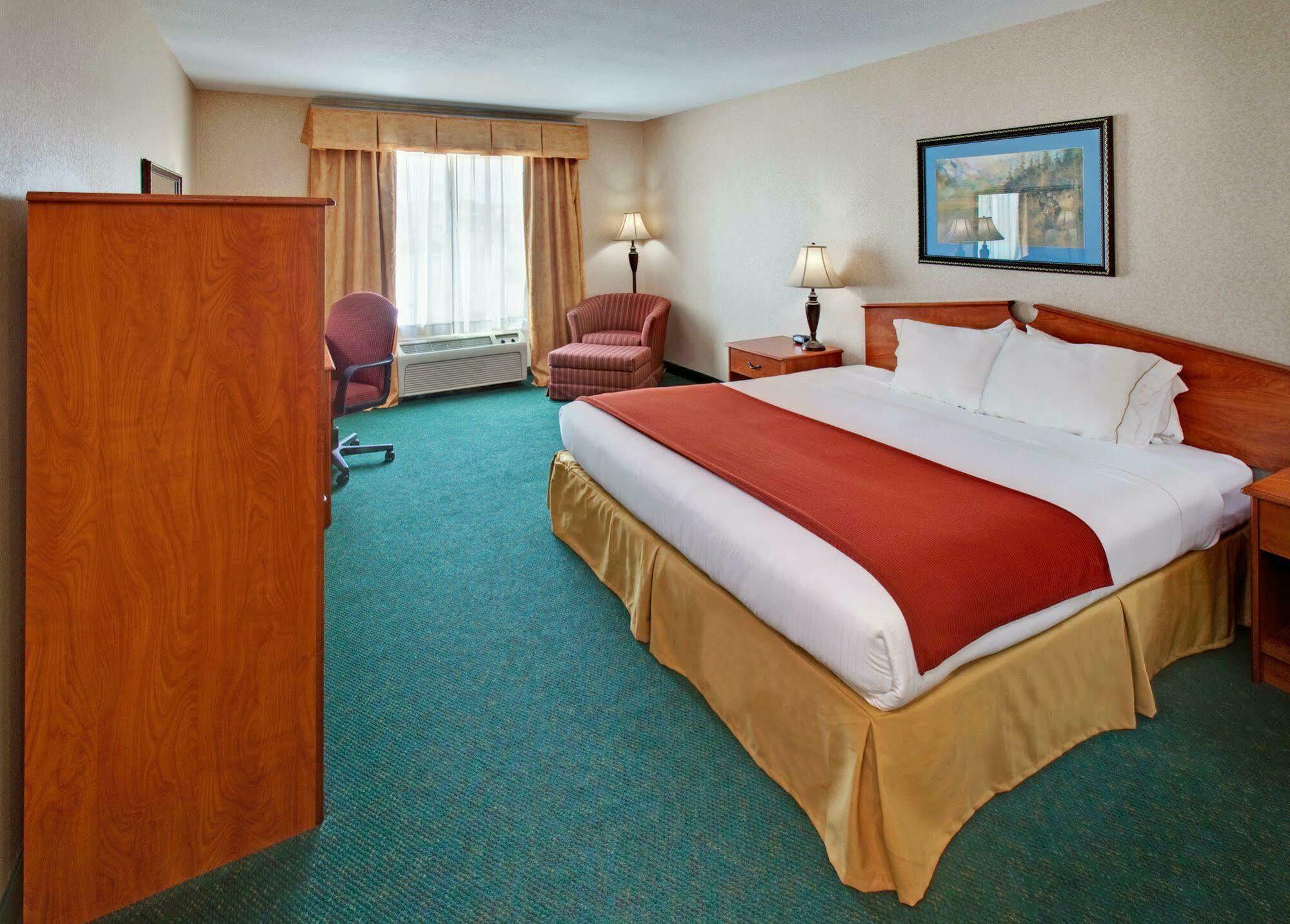 Holiday Inn Express & Suites - Dickinson By Ihg Camera foto